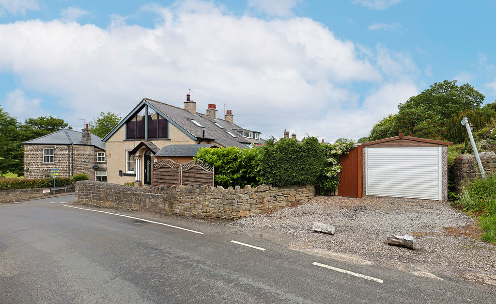 Riverside Crescent Holymoorside